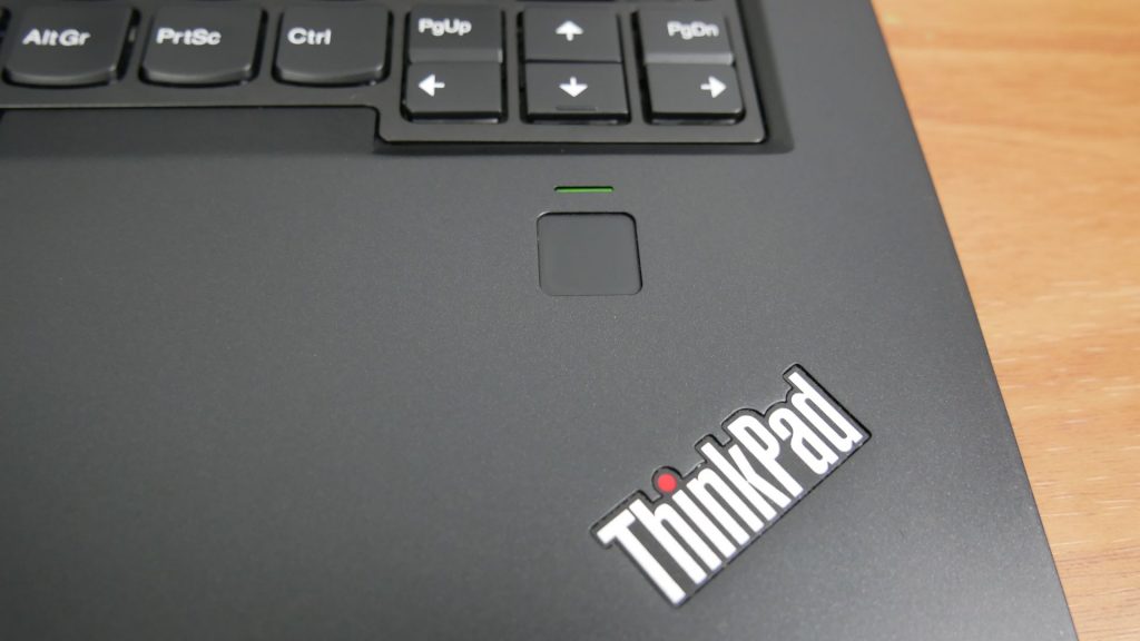 Recenzja Lenovo Thinkpad X1 Yoga. Ten sprzęt pokazuje, że Chińczycy wiedzą co robią 23 lenovo-thinkpad-x1-8