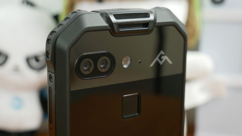 Recenzja AGM X2 SE. Ten telefon pokazuje, że rugged może wyglądać 24 agm-x2-se-10