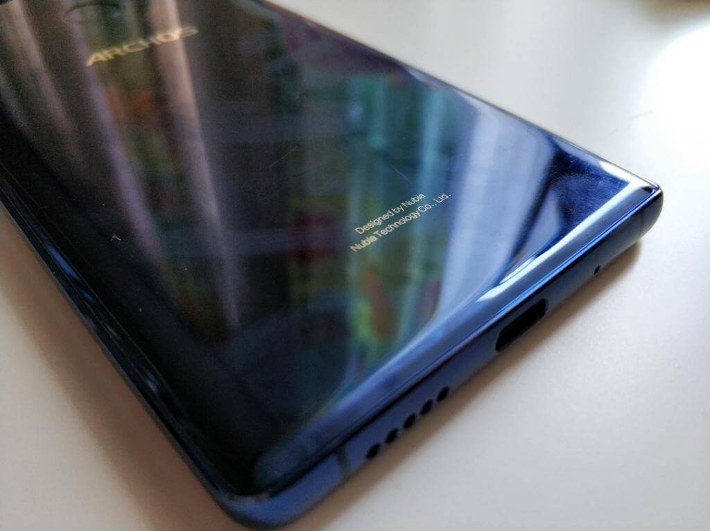 Recenzja Archos Diamond Omega – internetowego napinacza 22 Archos Diamond Omega