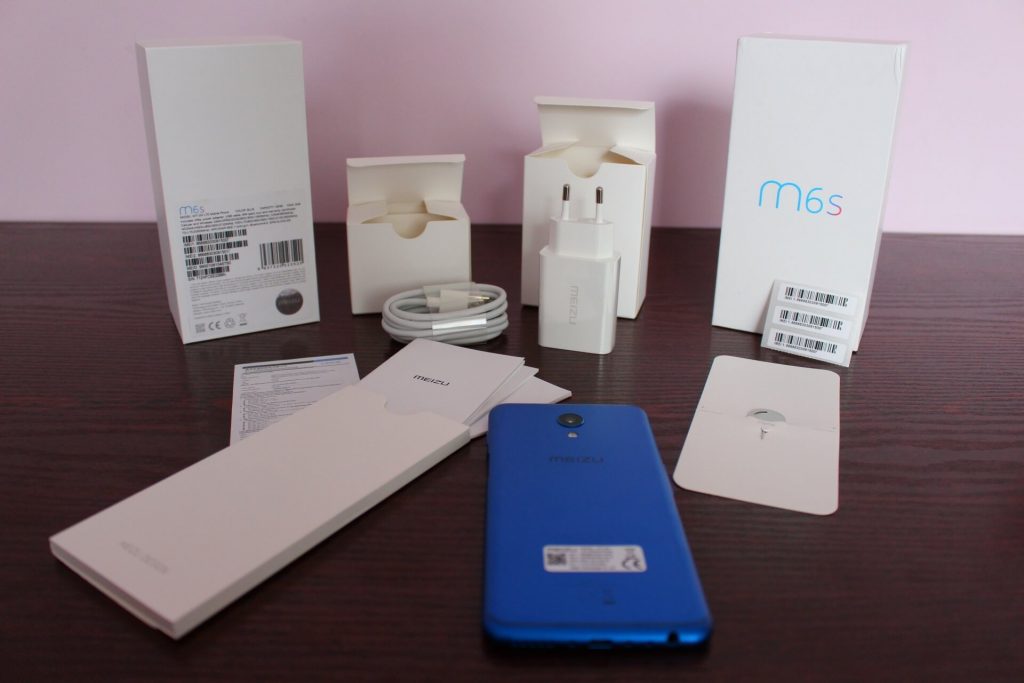 Recenzja Meizu M6s - świetnego modelu, którym niebiescy chcą powrócić na nasz rynek 14 Meizu M6s zestaw