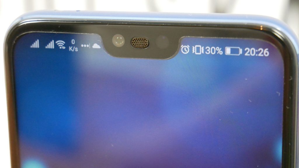 Honor 10 to telefon, który "przyciąga wyglądem i zatrzymuje charakterem" 12 honor 10