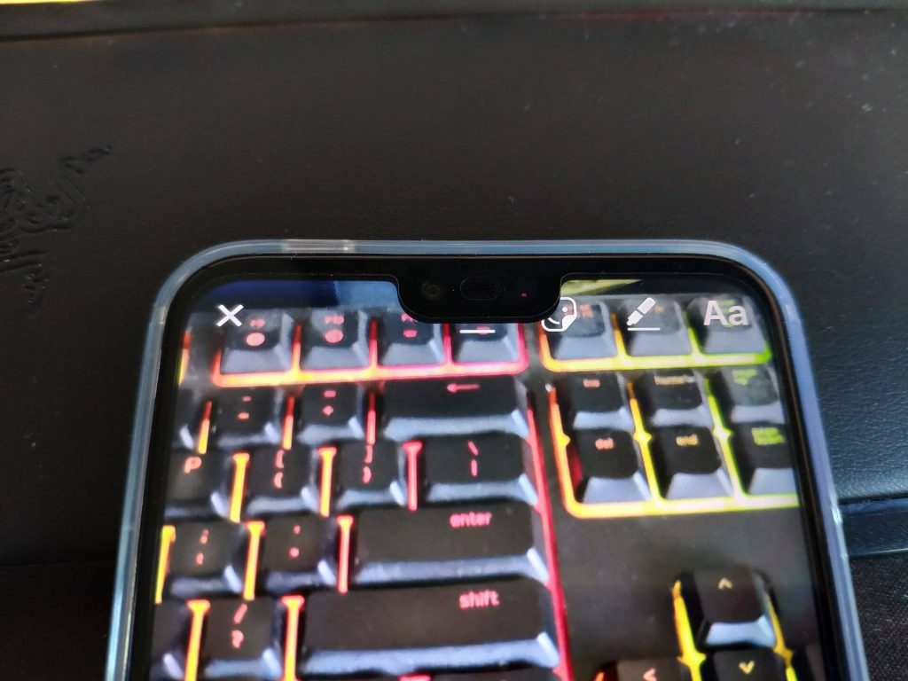 Honor 10 to telefon, który "przyciąga wyglądem i zatrzymuje charakterem" 13 honor 10