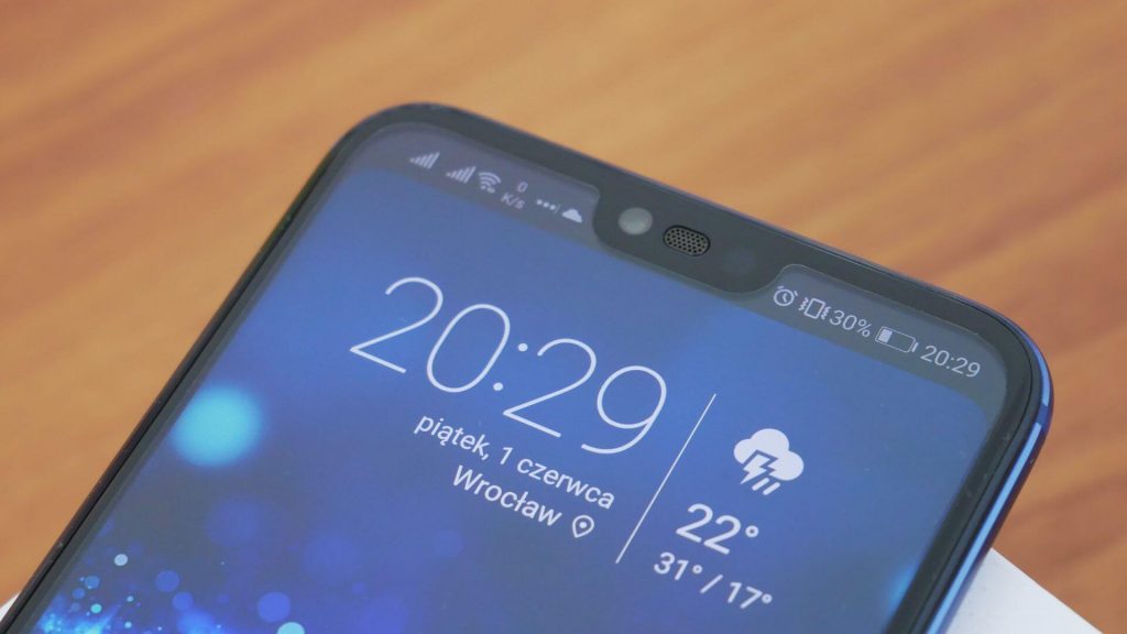 Honor 10 to telefon, który "przyciąga wyglądem i zatrzymuje charakterem" 14 honor 10
