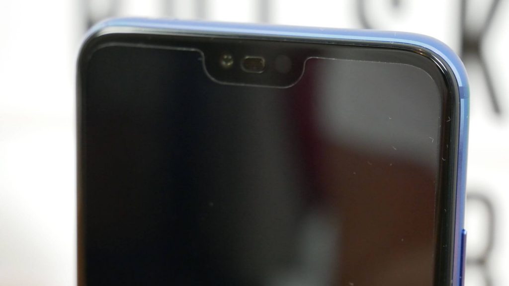 Honor 10 to telefon, który "przyciąga wyglądem i zatrzymuje charakterem" 17 honor 10