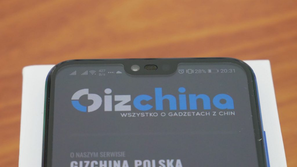 Honor 10 to telefon, który "przyciąga wyglądem i zatrzymuje charakterem" 23 honor 10
