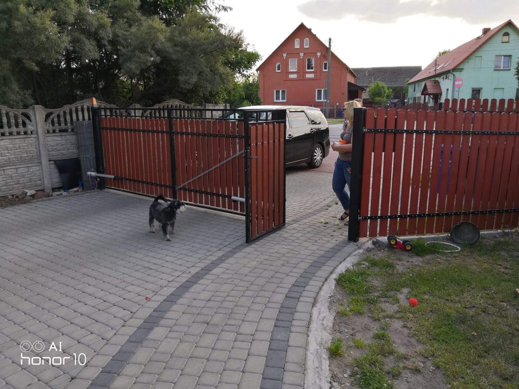 Honor 10 to telefon, który "przyciąga wyglądem i zatrzymuje charakterem" 49 Honor 10 to telefon, który "przyciąga wyglądem i zatrzymuje charakterem"