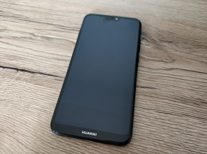 Recenzja Huawei P20 Lite - niezłego średniaka w zbyt wysokiej cenie 13 huawei p20 lite (12)