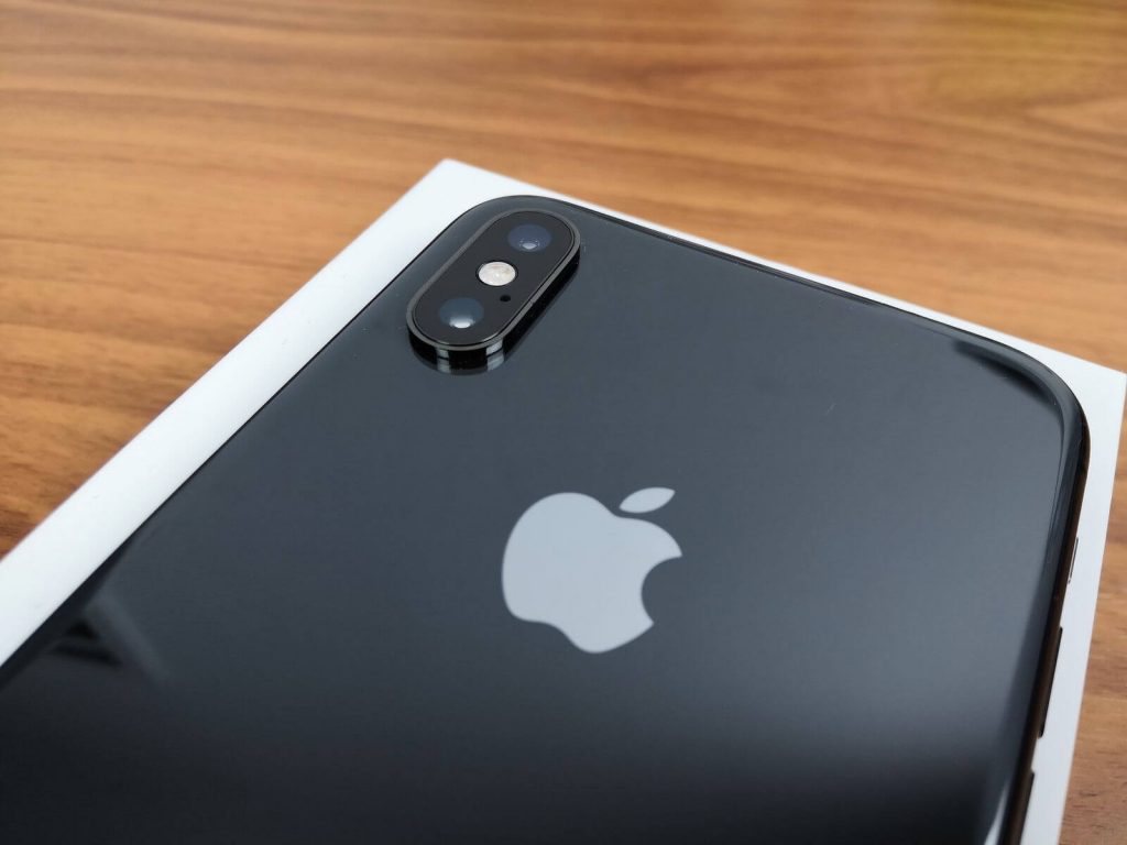 iPhone XS w rękach fana chińskiej elektroniki. Pierwsze spotkanie ze sprzętem Apple! 26 iphone xs