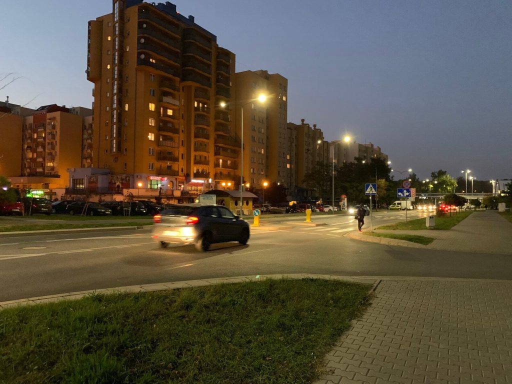 iPhone XS w rękach fana chińskiej elektroniki. Pierwsze spotkanie ze sprzętem Apple! 40 iPhone XS w rękach fana chińskiej elektroniki. Pierwsze spotkanie ze sprzętem Apple!