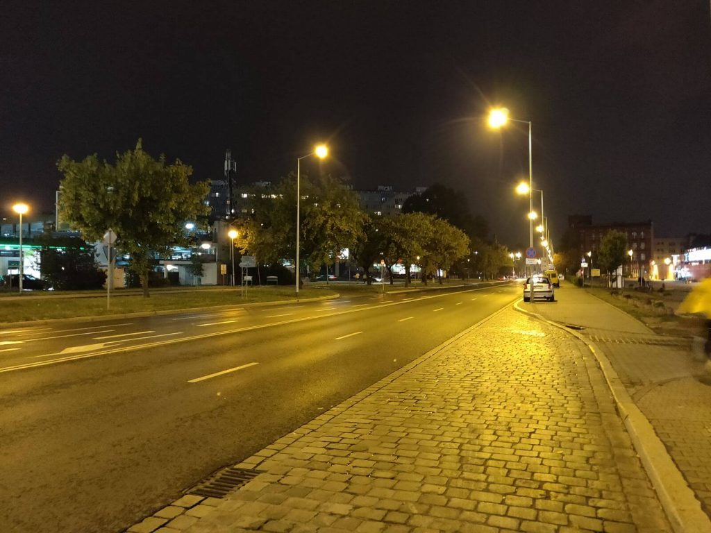 Recenzja OnePlus 6. Temu telefonowi w czerwieni do twarzy 32 Recenzja OnePlus 6. Temu telefonowi w czerwieni do twarzy