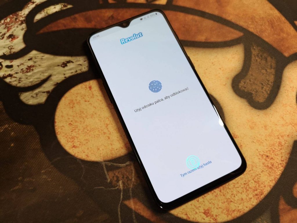 OnePlus 6T jest tylko ewolucją. I to bardzo delikatną... 18 oneplus 6t