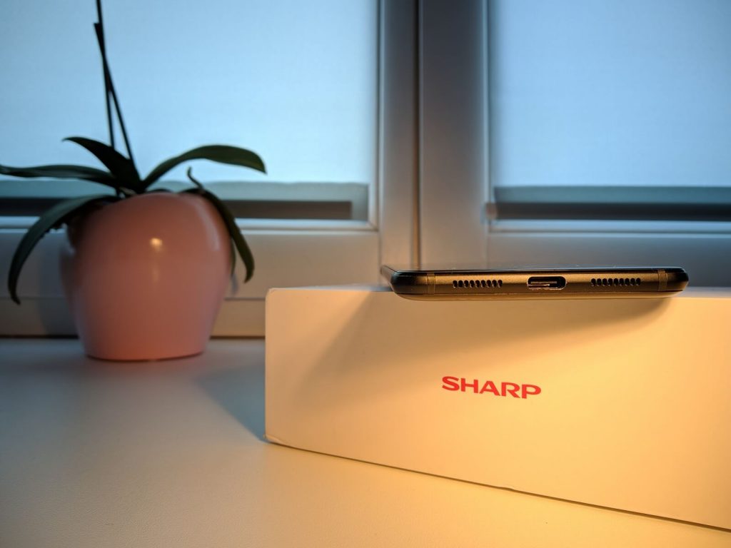 Recenzja Sharp Aquos S2, bardzo ciekawego bezramkowca 17 sharp aquos s2