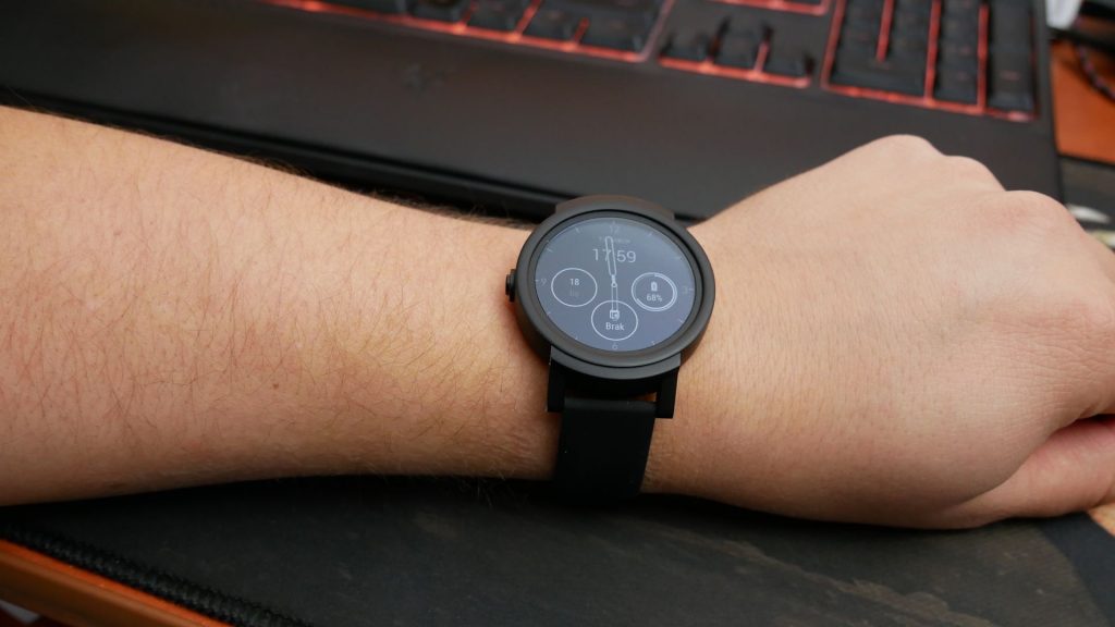 Recenzja TicWatch Express - zegarka z Android Wear 2.0, który nie opróżni Twojego portfela 20 ticwatch-express-10