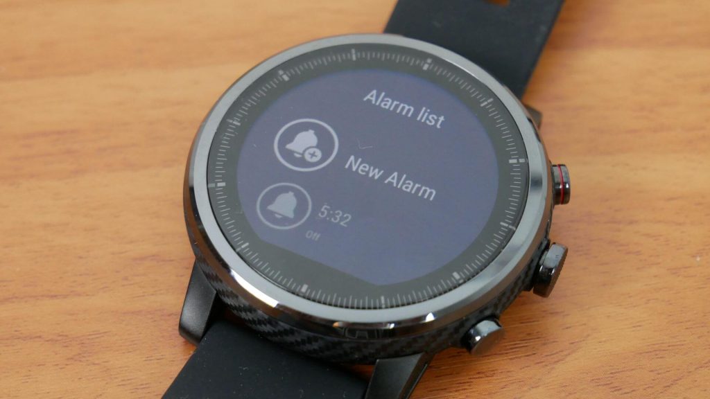 Xiaomi Amazfit Stratos to smartwatch będący większą wersją opaski sportowej 24 Xiaomi Amazfit Stratos to smartwatch będący większą wersją opaski sportowej