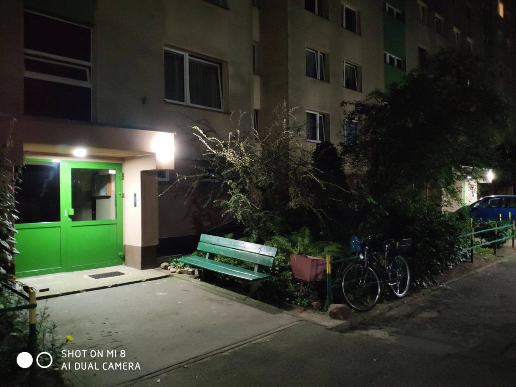 Recenzja Xiaomi Mi 8 - przy nim producent się nie popisał 26 Recenzja Xiaomi Mi 8 - przy nim producent się nie popisał