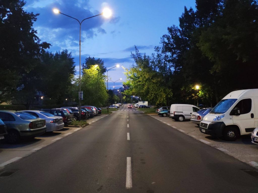 Recenzja Xiaomi Mi 8 - przy nim producent się nie popisał 31 Recenzja Xiaomi Mi 8 - przy nim producent się nie popisał