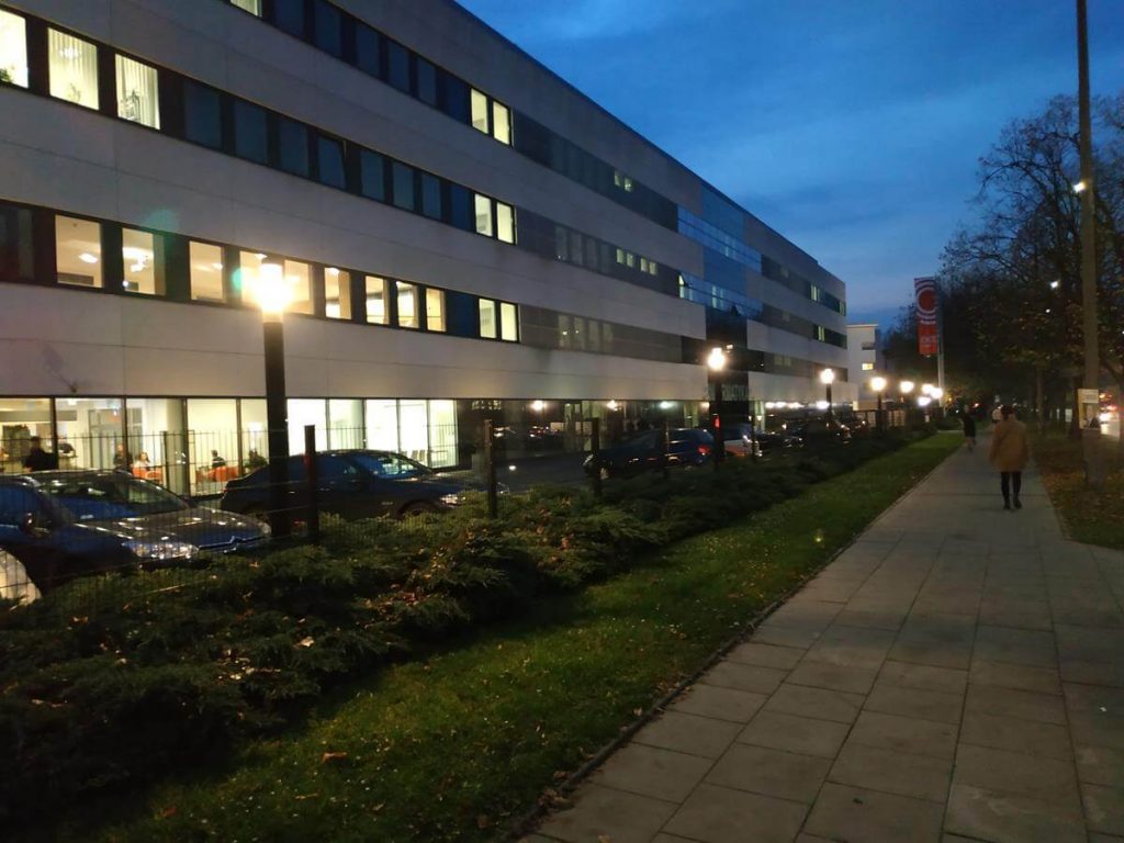 Xiaomi Redmi Note 5 vs Redmi Note 6 Pro. Czy warto dopłacić? 23 xiaomi redmi note 5 vs redmi note 6 pro (24)