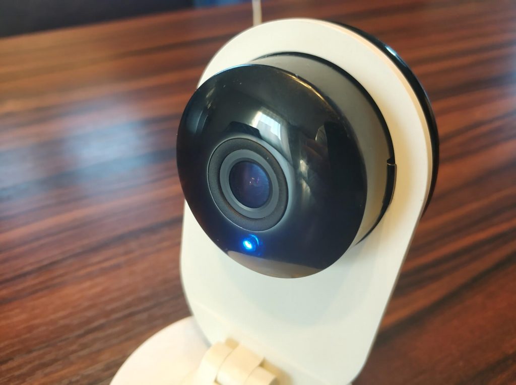 Bezpieczeństwo w niskiej cenie? Recenzja Yi Home Camera 14 yi home (1)