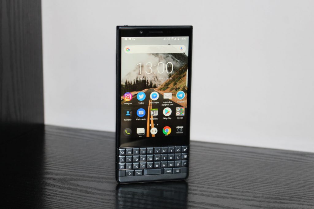 BlackBerry nie umiera – niedługo pojawi się nowy smartfon z 5G i klawiaturą! 11 BlackBerry Key2 LE