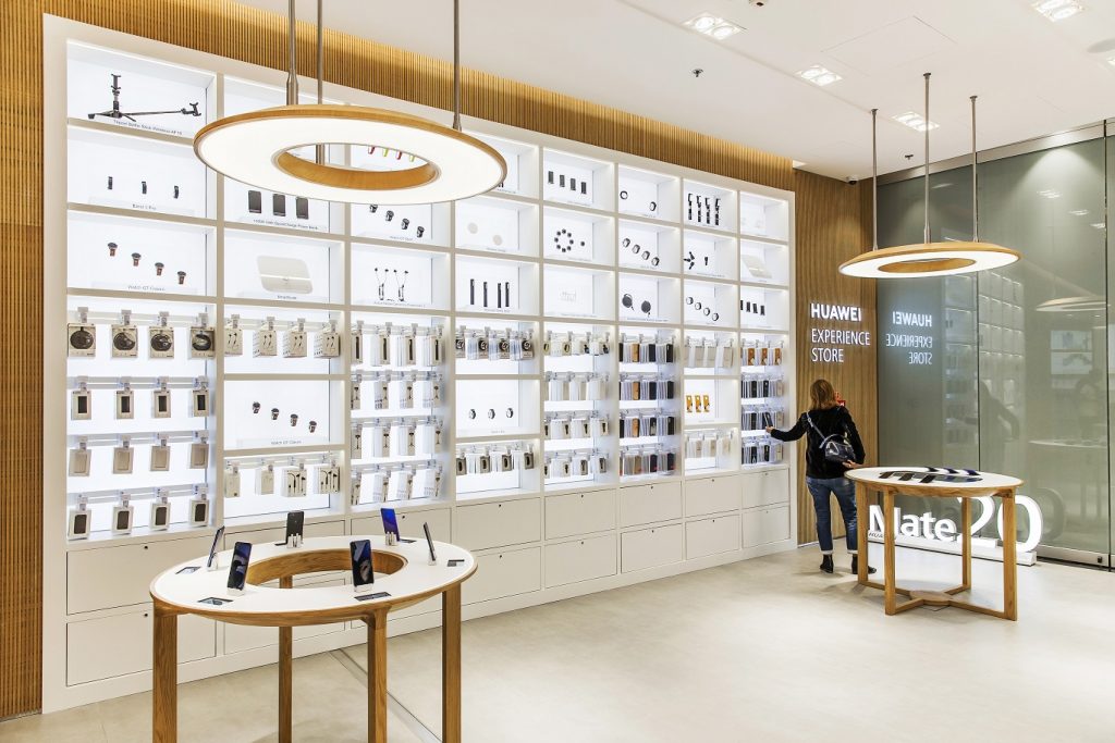 Wielkie otwarcie sklepu Huawei Warszawa 15 i 16 grudnia 12 Huawei_Warszawa1_small
