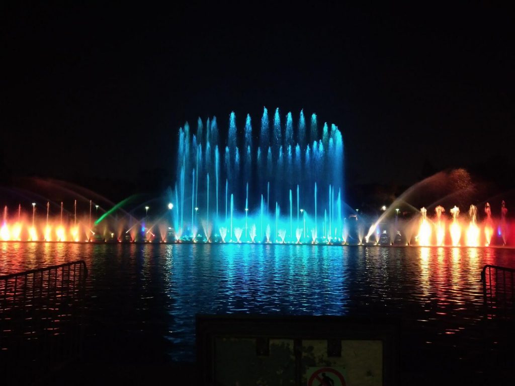 Nubia Red Magic to telefon nie tylko dla graczy, chociaż obudowa świeci 24 Nubia Red Magic to telefon nie tylko dla graczy, chociaż obudowa świeci