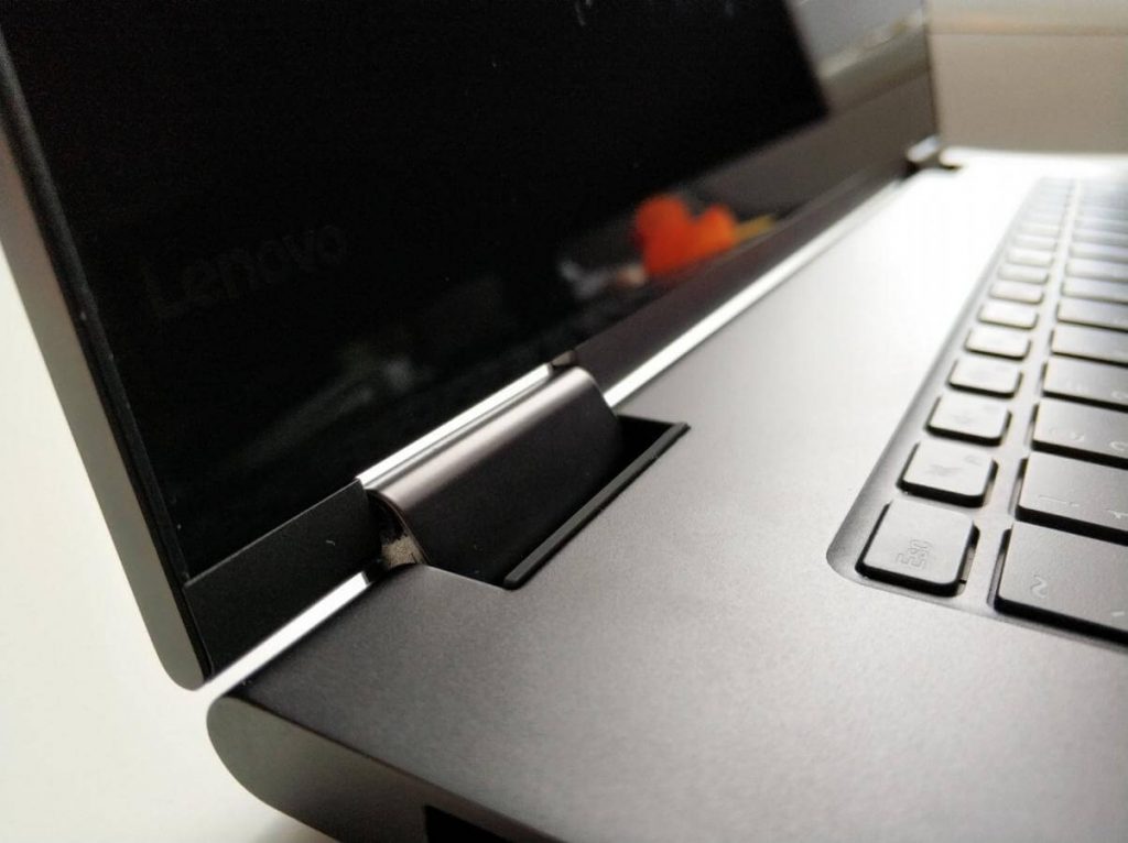 Recenzja laptopa Lenovo Yoga 730 - 360 stopni, pióro, NVidia. 30 Lenovo Yoga 730