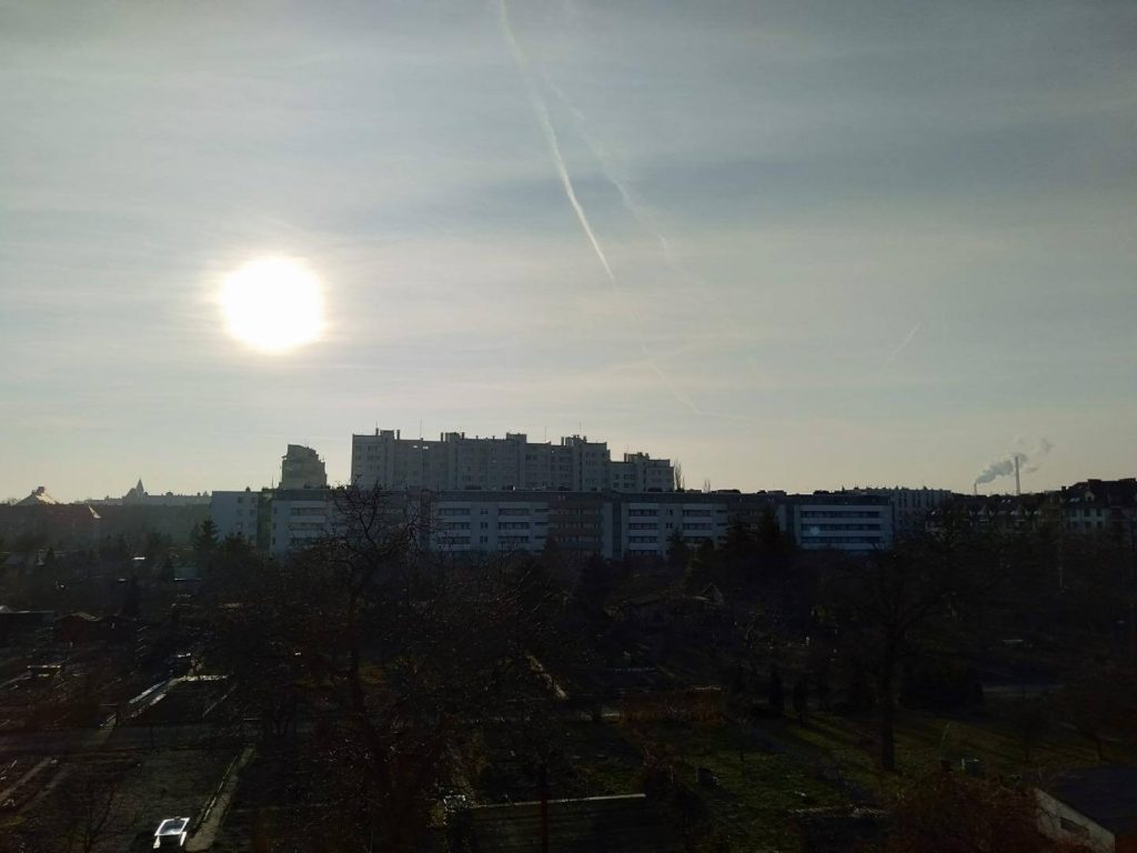 OPPO AX7 po testach – ładny smartfon, który minął się w drzwiach z wydajnością 23 OPPO AX7