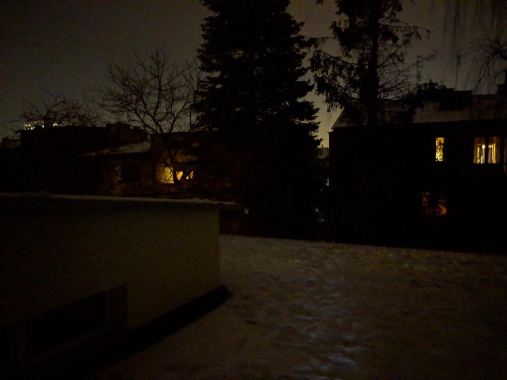 Recenzja Google Pixel 3 XL - test kompletnego smartfona w astronomicznej cenie 36 google pixel 3 xl (8)