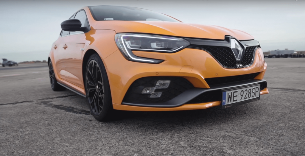 Renault Megane RS vs Renault Clio RS na torze! Nie tylko technologicznie... 11 megane rs