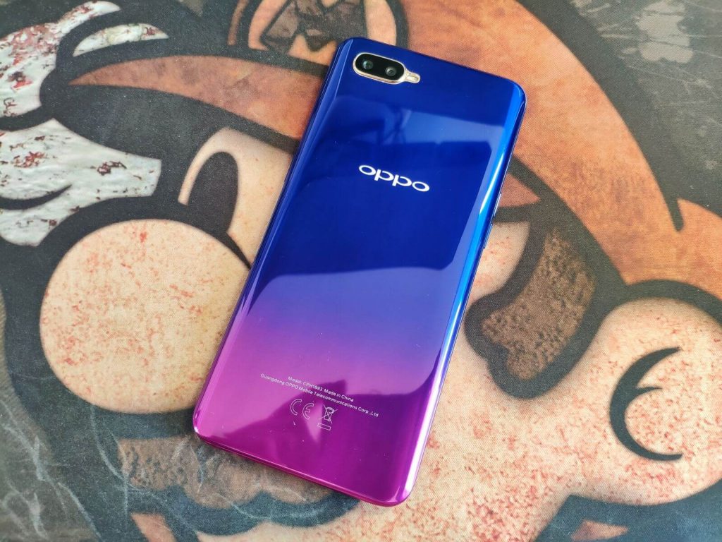 OPPO RX17 Neo to najtańszy telefon ze skanerem linii papilarnych w ekranie 13 oppo rx17 neo