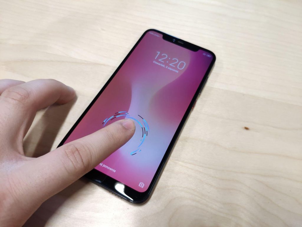 Xiaomi Mi 8 Pro: przezroczysta obudowa i świetna specyfikacja 20 xiaomi mi 8 pro