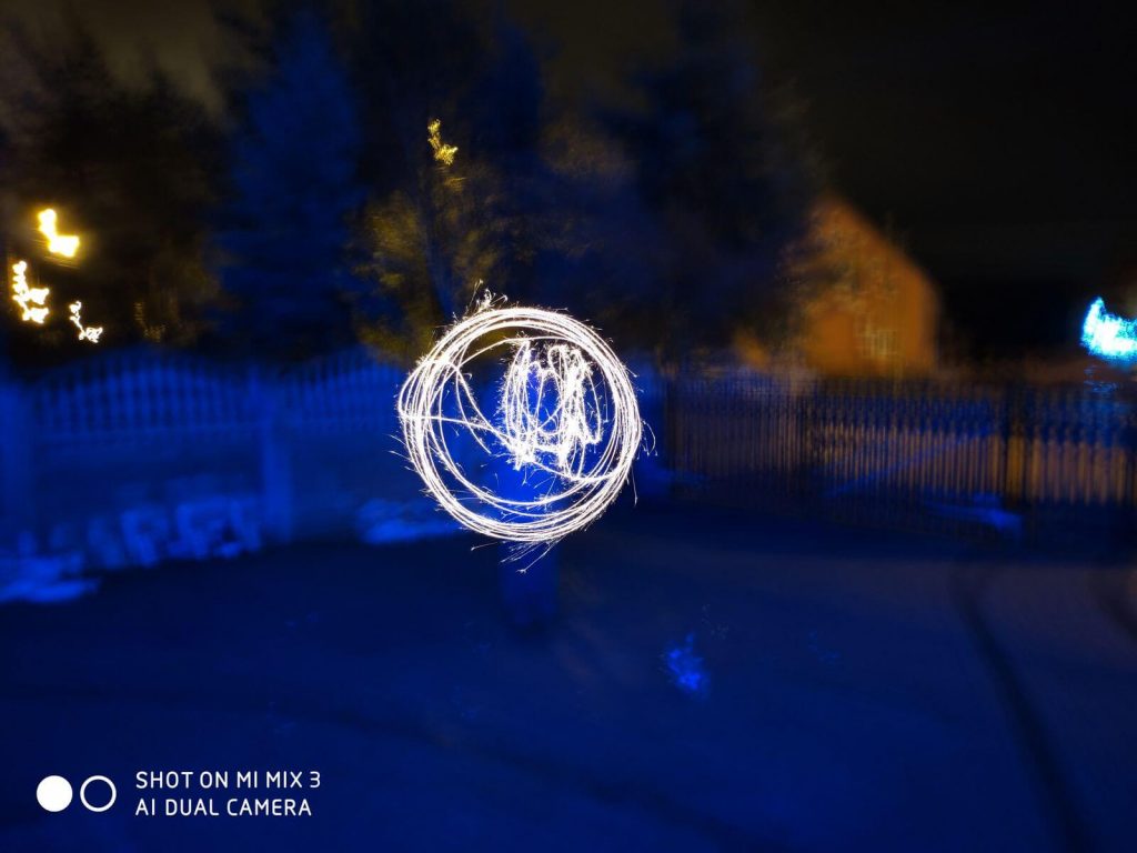 Recenzja Xiaomi Mi Mix 3 - ten telefon to kolejny krok ku bezramkowości 32 Recenzja Xiaomi Mi Mix 3 - ten telefon to kolejny krok ku bezramkowości