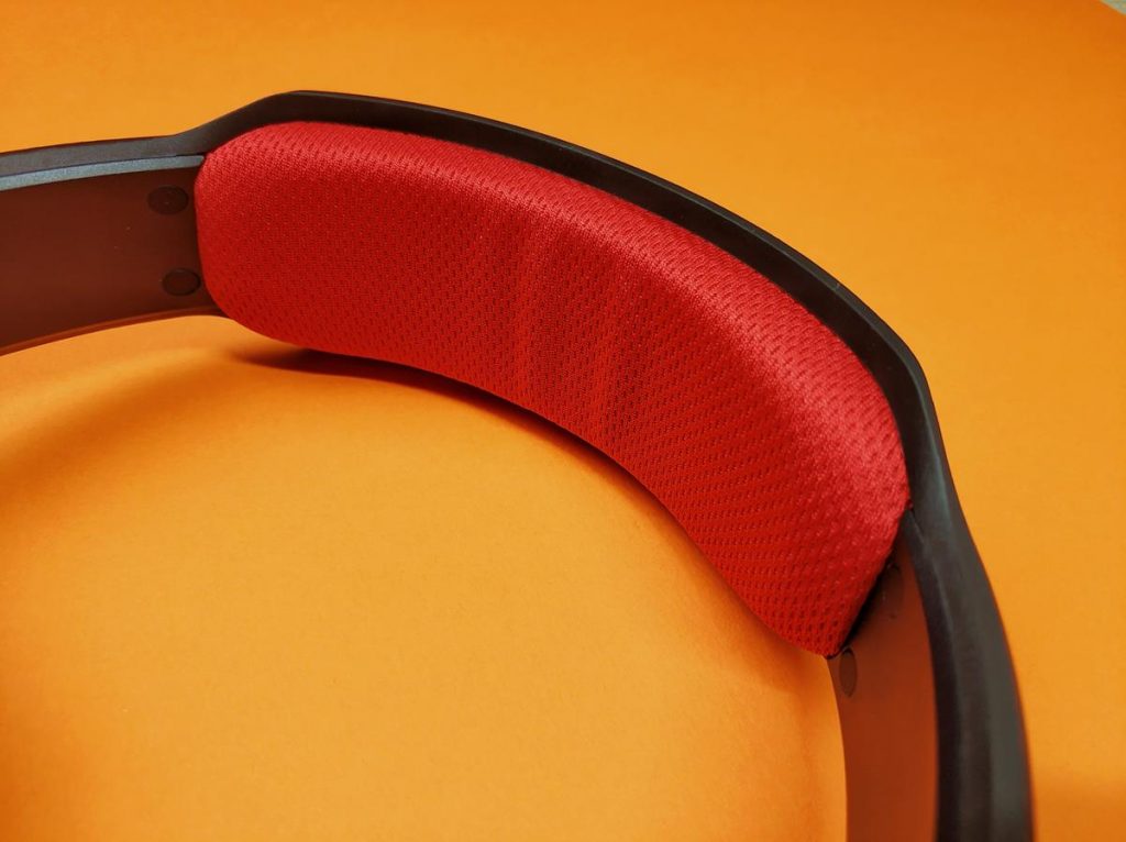 Recenzja tanich słuchawek gamingowych Lenovo Legion Y Gaming Headset 16 LENOVO LEGION Y GAMING HEADSET (7)