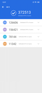 Recenzja Xiaomi Mi 9 - w tej cenie ten telefon nie ma konkurencji 21 Xiaomi Mi 9