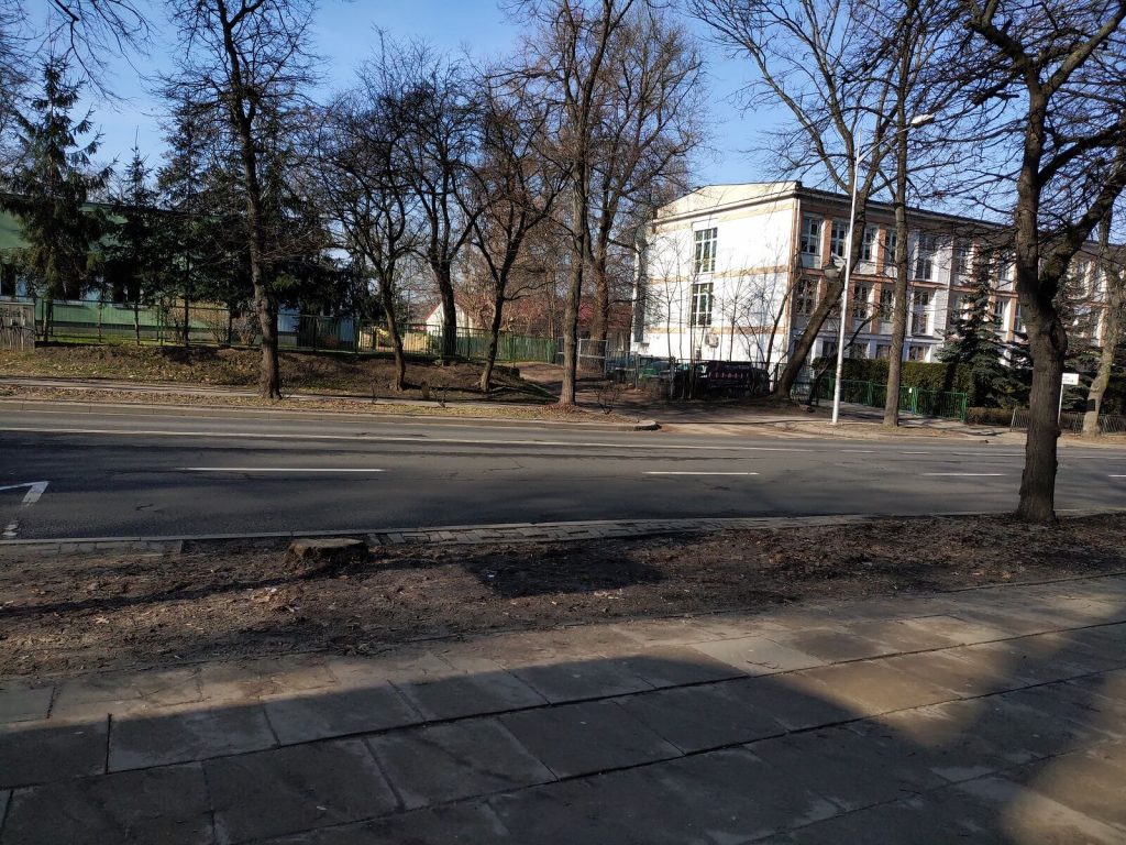 Recenzja Meizu X8, niezłego średniaka z jednym "ale"... 25 meizu x8