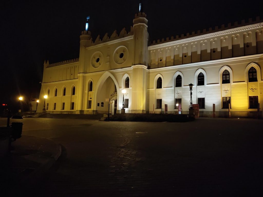 Recenzja Meizu X8, niezłego średniaka z jednym "ale"... 30 meizu x8