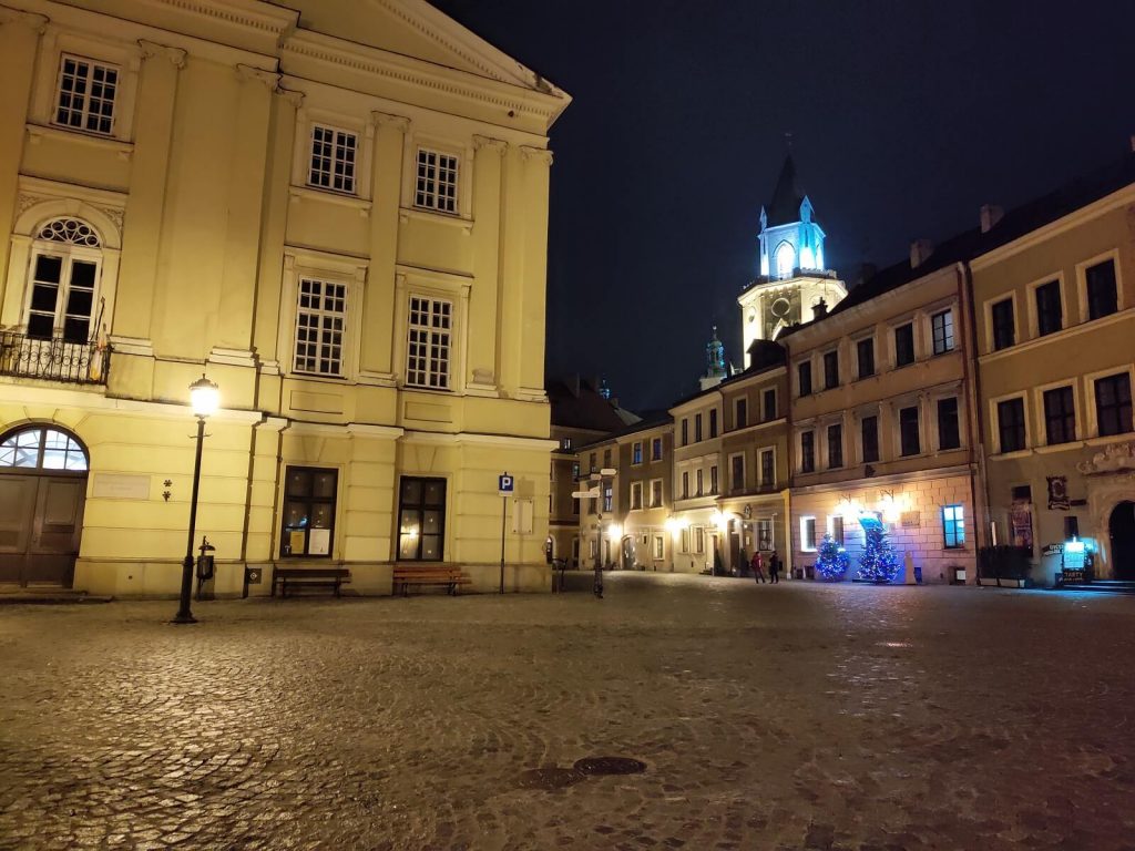 Recenzja Meizu X8, niezłego średniaka z jednym "ale"... 33 meizu x8