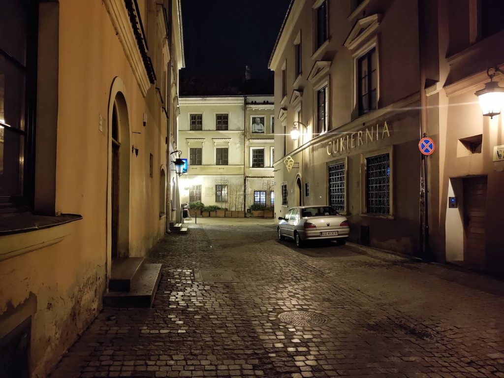 Recenzja Meizu X8, niezłego średniaka z jednym "ale"... 35 meizu x8