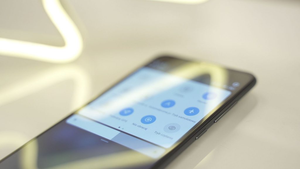 Recenzja Xiaomi Mi 9 - w tej cenie ten telefon nie ma konkurencji 23 xiaomi mi 9