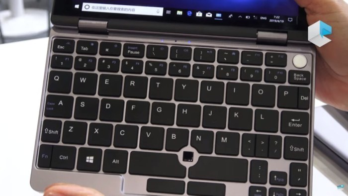 Chuwi wyda model Minibook - kieszonkowego laptopa z ośmiocalowym ekranem 12 Chuwi wyda model Minibook - kieszonkowego laptopa z ośmiocalowym ekranem