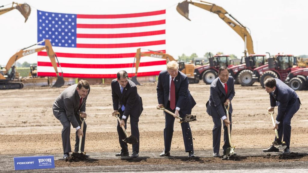 Foxconn prawdopodobnie otworzy fabrykę w USA. Tu nie chodzi tylko o miejsca pracy... 11 foxconn