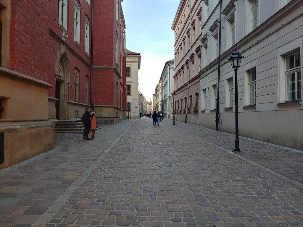 Multimedialny smartfon LG czyli recenzja V40 ThinQ 25 lg v40 thinq (7)