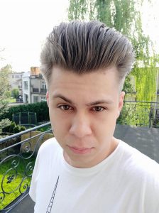 Czy tańsza wersja flagowca Xiaomi ma sens? Recenzja Xiaomi Mi 9 SE 26 xiaomi mi 9 se (11)