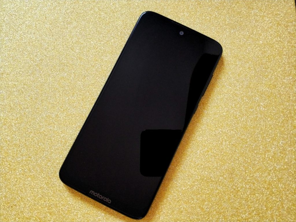 Motorola Moto G7 – recenzja zbyt drogiego średniopółkowca 11 Motorola G7