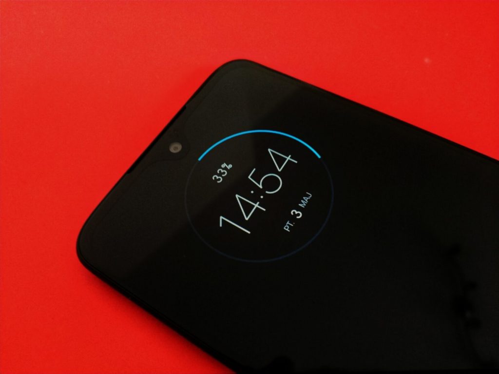 Motorola Moto G7 – recenzja zbyt drogiego średniopółkowca 13 Motorola G7