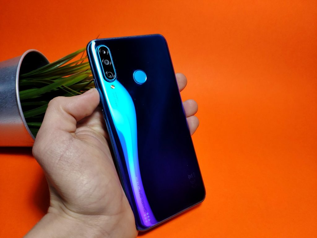 Recenzja Huawei P30 Lite, naprawdę pięknego smartfonu, który zadowoli większość użytkowników, ale jeszcze nie teraz... 21 huawei p30 lite