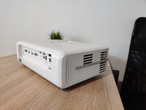 Optoma UHD300X - test projektora 4K idealnego na warunki domowe 17 projektor optoma