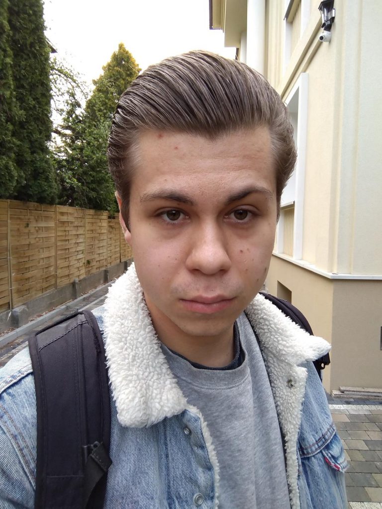 Czy ekran o proporcjach 21:9 jest przydatny? Recenzja Sony Xperia 10 Plus 24 Czy ekran o proporcjach 21:9 jest przydatny? Recenzja Sony Xperia 10 Plus