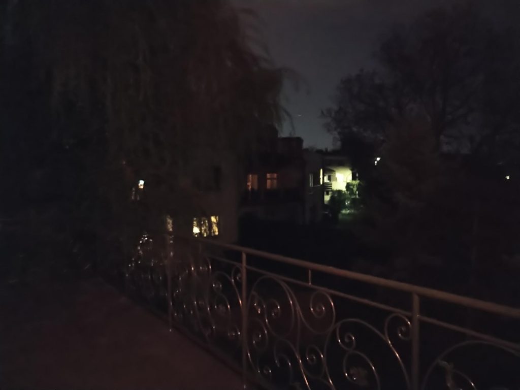 Czy ekran o proporcjach 21:9 jest przydatny? Recenzja Sony Xperia 10 Plus 26 Czy ekran o proporcjach 21:9 jest przydatny? Recenzja Sony Xperia 10 Plus