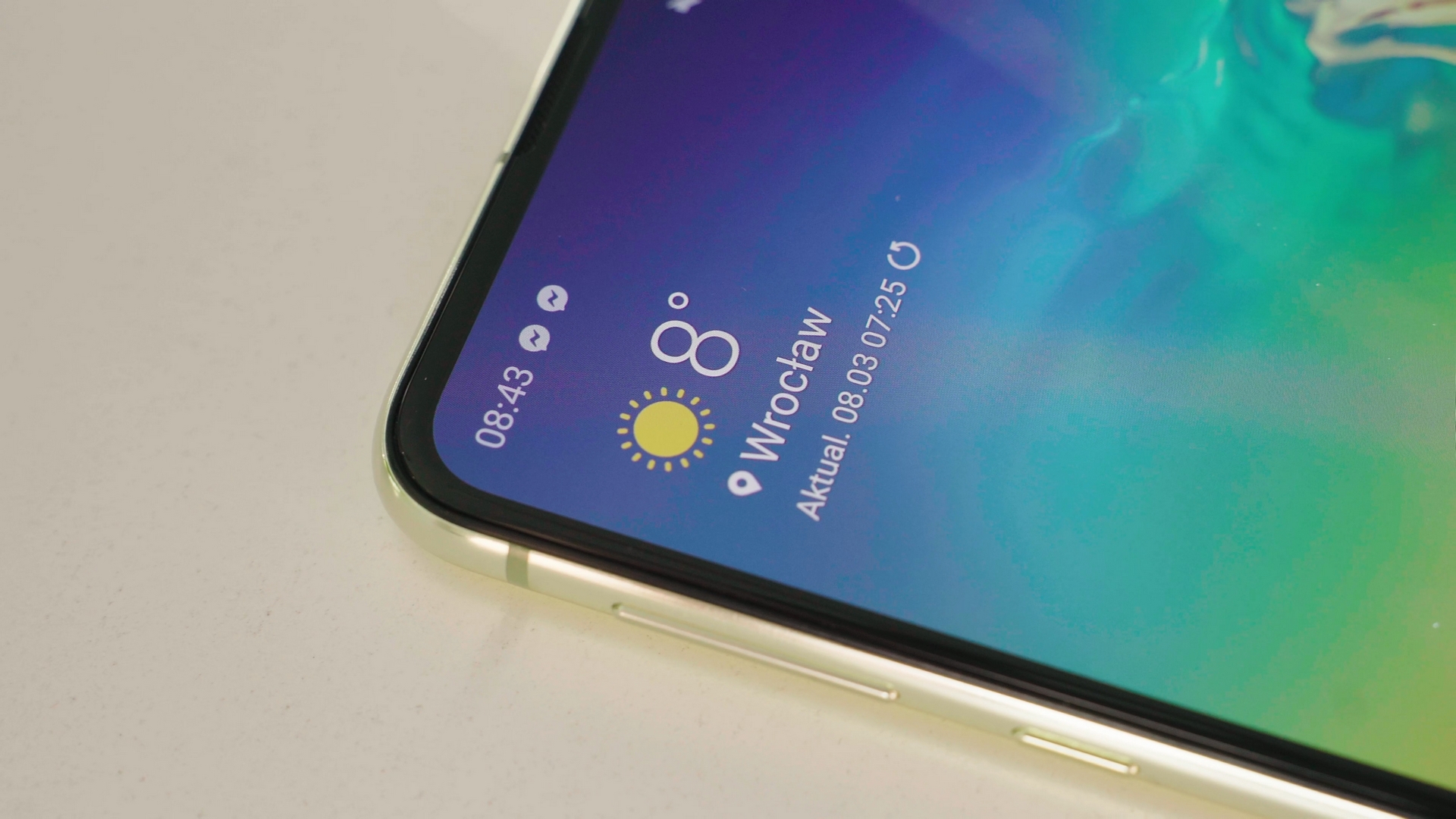 Samsung Galaxy S10e to kompaktowy flagowiec z prawdziwego zdarzenia – recenzja 14 Samsung Galaxy S10e